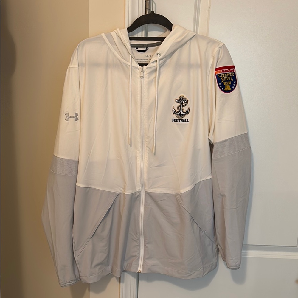 Under Armour Men's White and Gray Jacket